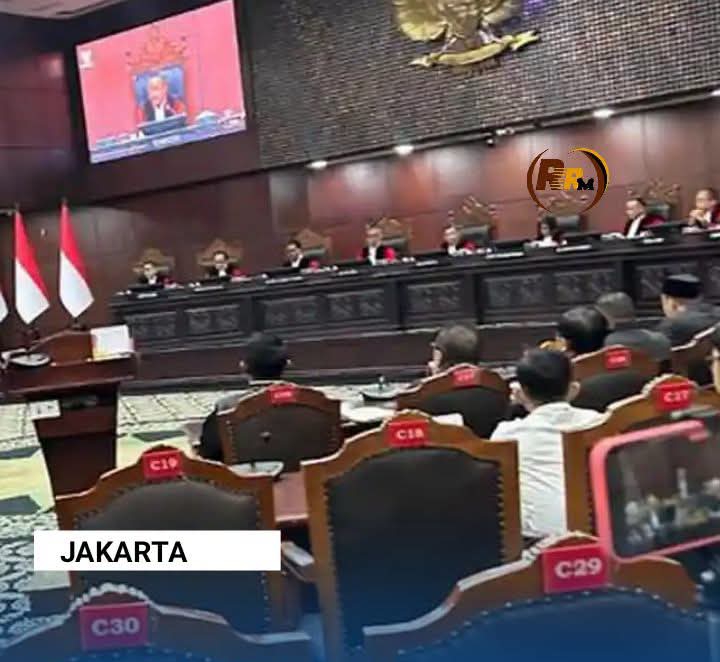 Berpotensi Pemberhentian Apabila MK Mengabulkan Gugatan Denny Indrayana Soal Ijazah SMA Wapres.